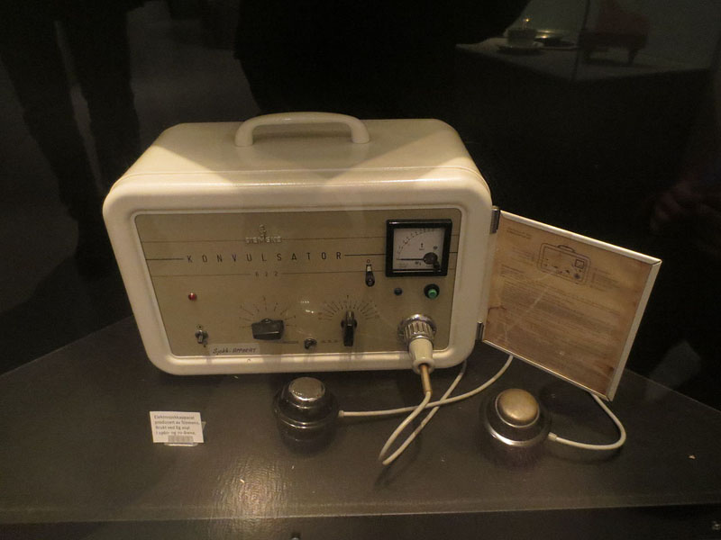 ECT device produced by Siemens AG, and used at the Eg Asyl mental hospital in Kristiansand, Norway, from the 1960s to the 1980s.