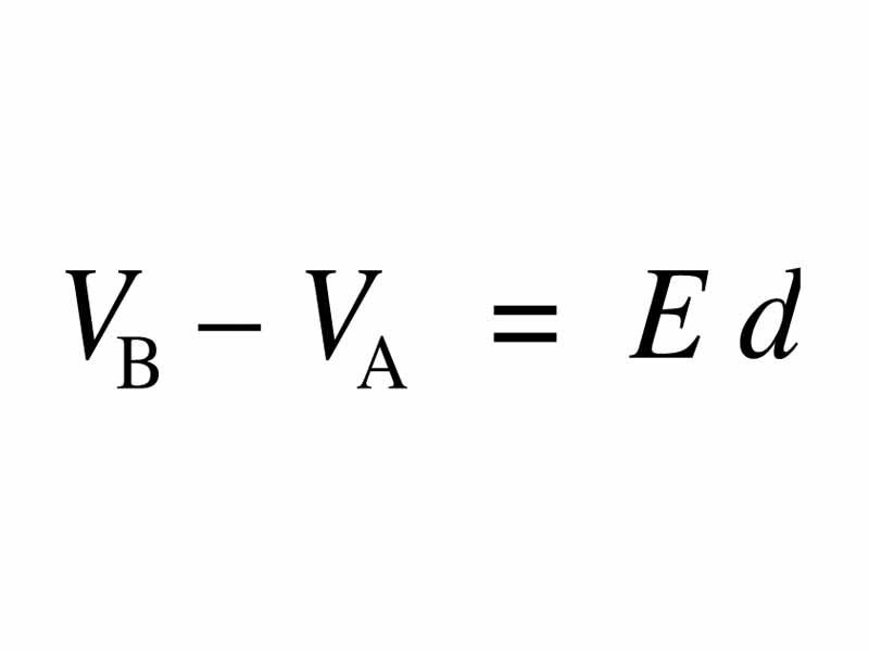 Voltage between two positions in a uniform electric field